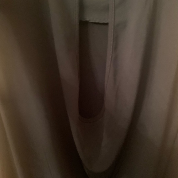 Brand new never been worn Michael Kors shirt ! - Picture 4 of 5